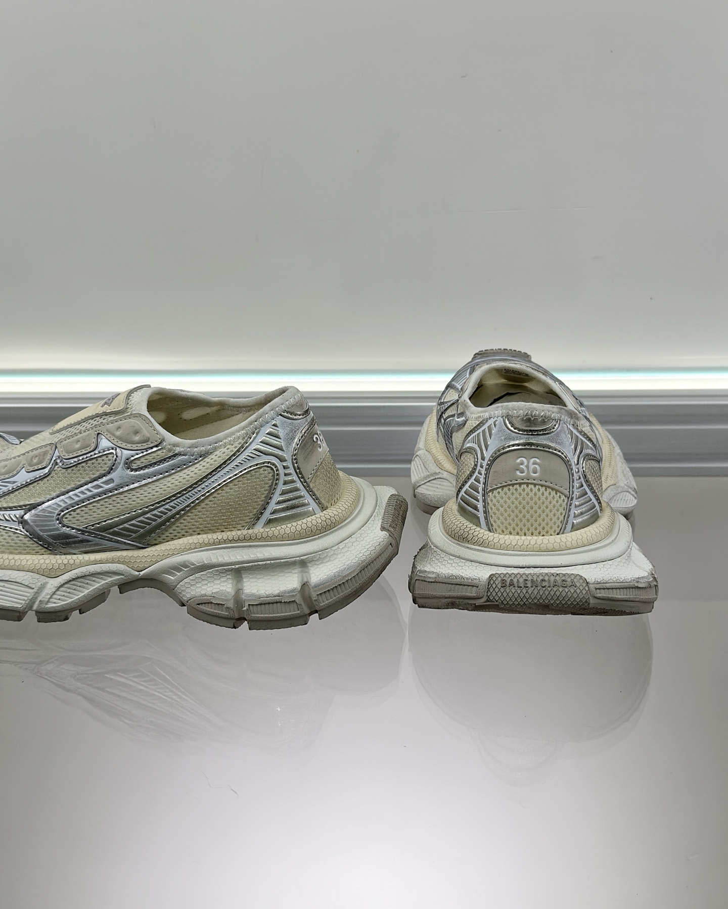 Bagsaaa Ba1en*iaga 3xl Slip-on Sneaker in Gray