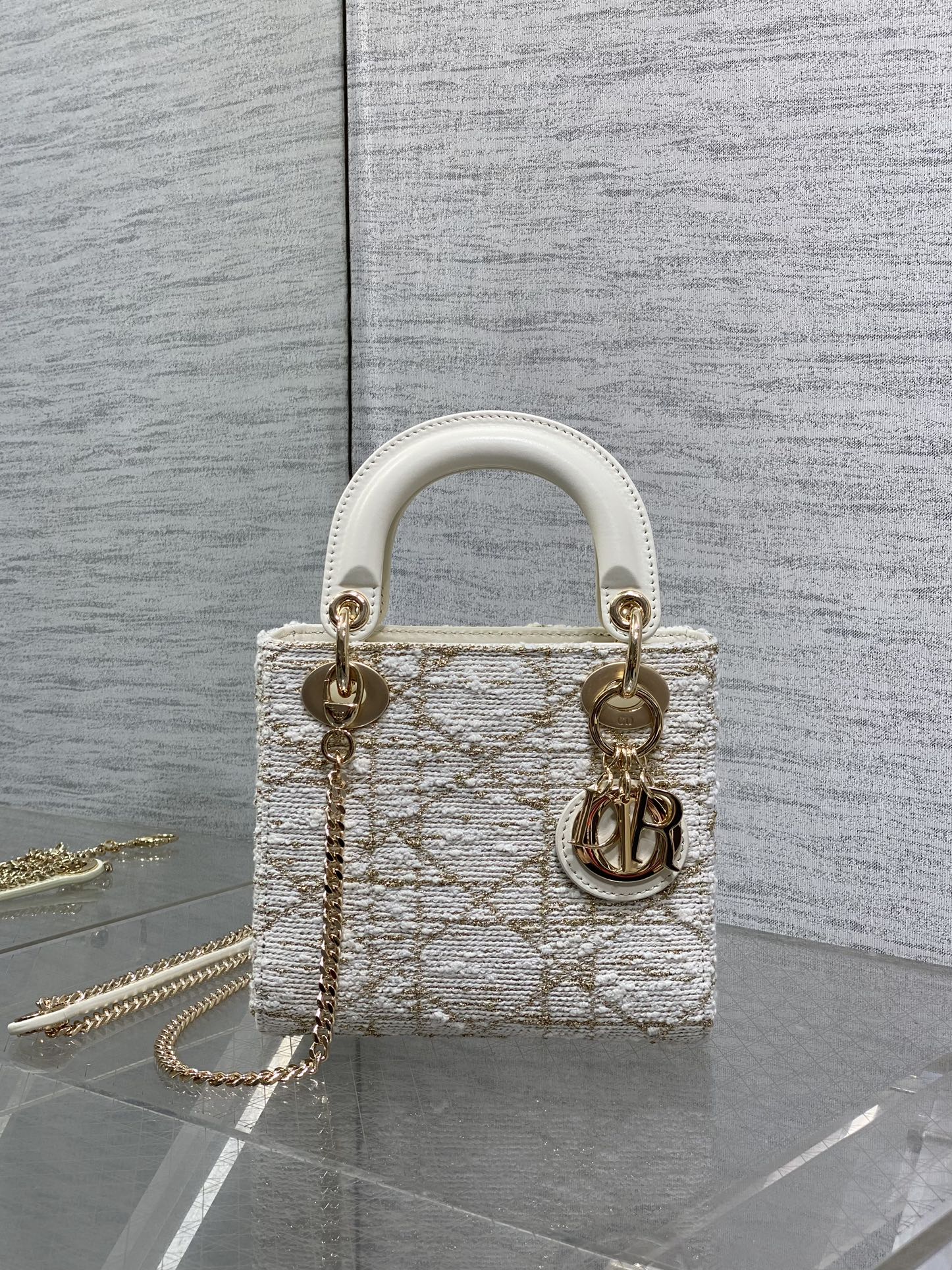 Bagsaaa Lady D10r Mini Tweed & Gold - 17cm