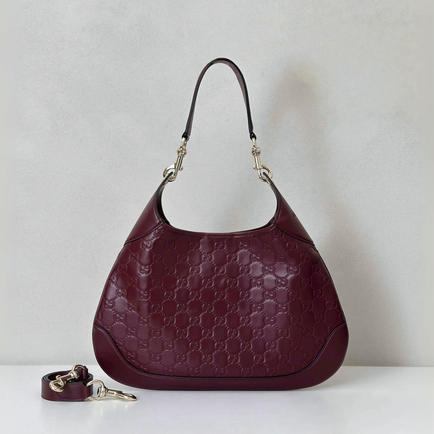Bagsaaa Gvc*1 B medium shoulder bag 834981 red - 42cm