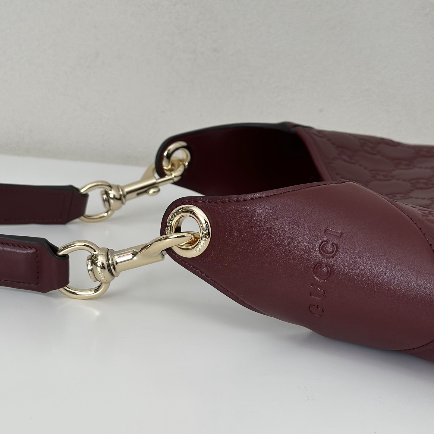 Bagsaaa Gvc*1 B medium shoulder bag 834981 red - 42cm