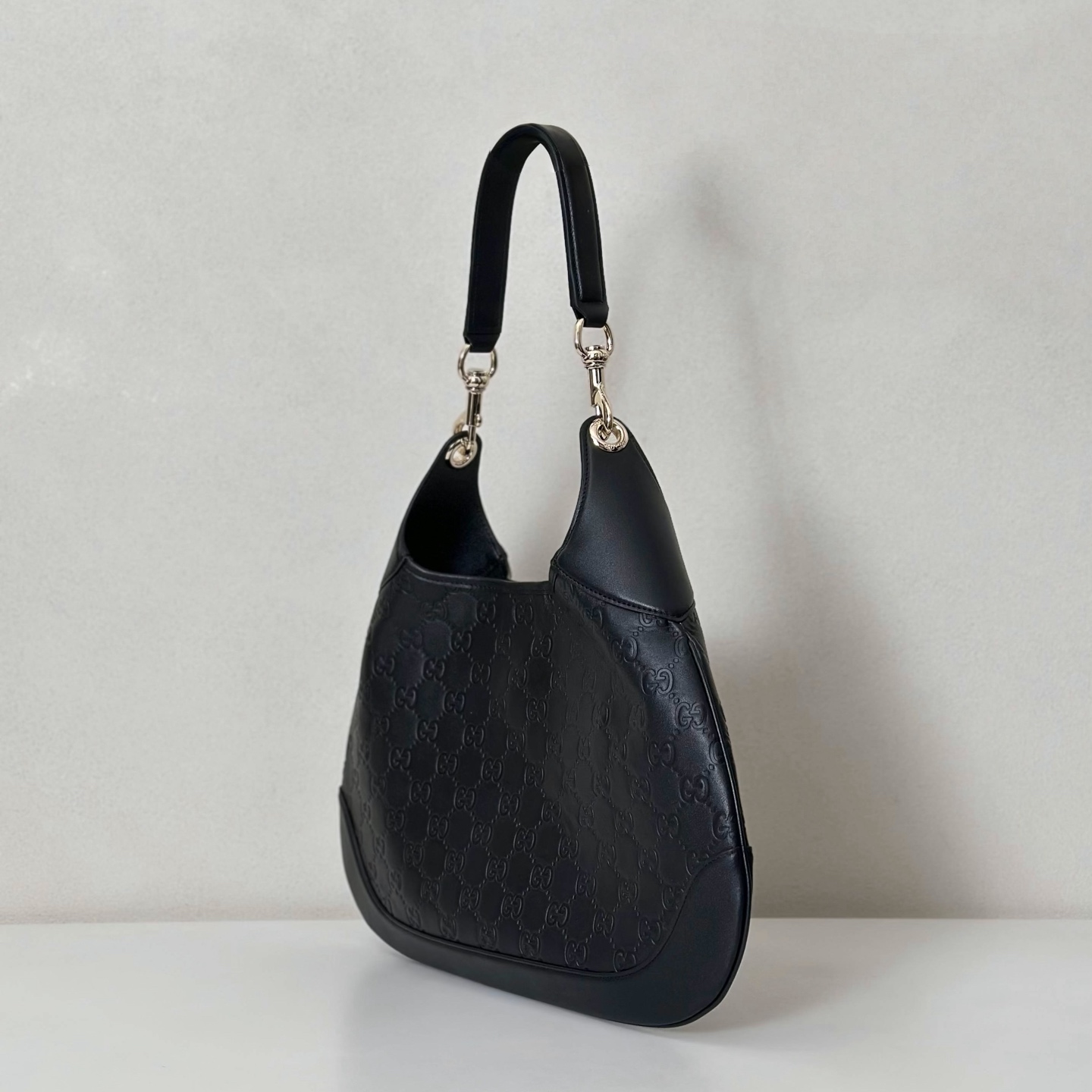 Bagsaaa Gvc*1 B medium shoulder bag 834981 black - 42cm
