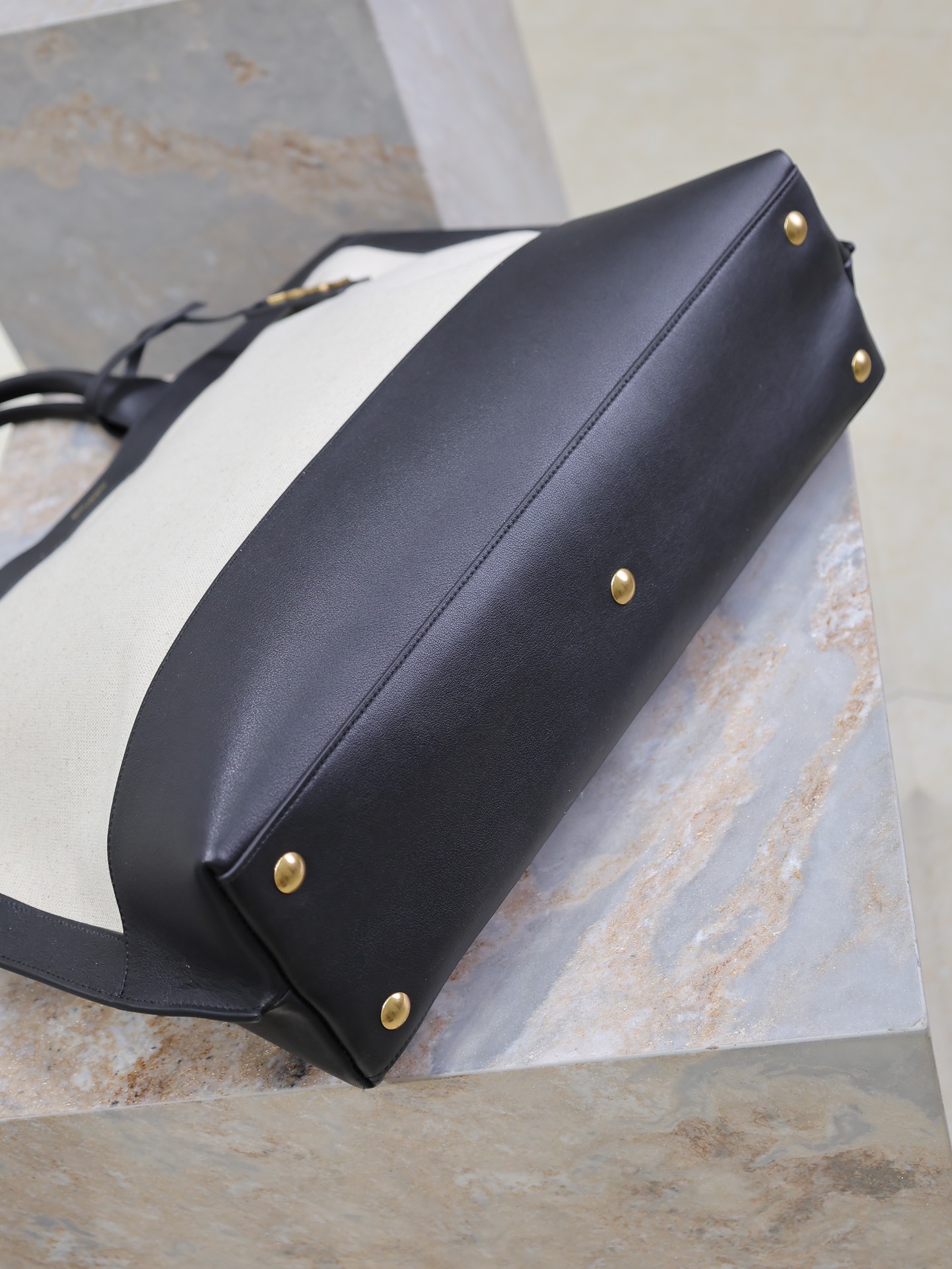 Bagsaaa Y51 Cabas Two-tone Tote Bag - 41.5cm