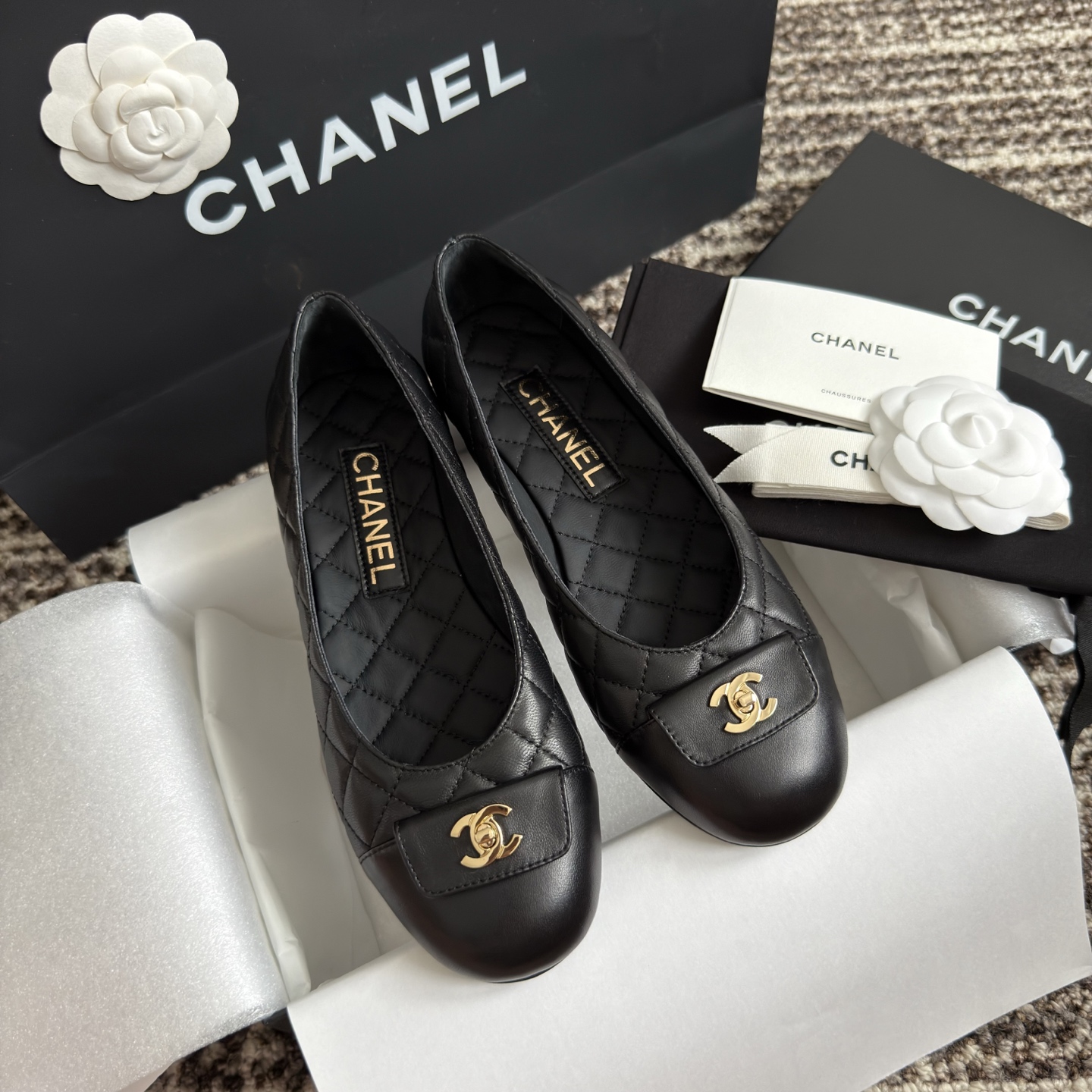 Bagsaaa Ch**el Ballerina Flats Black
