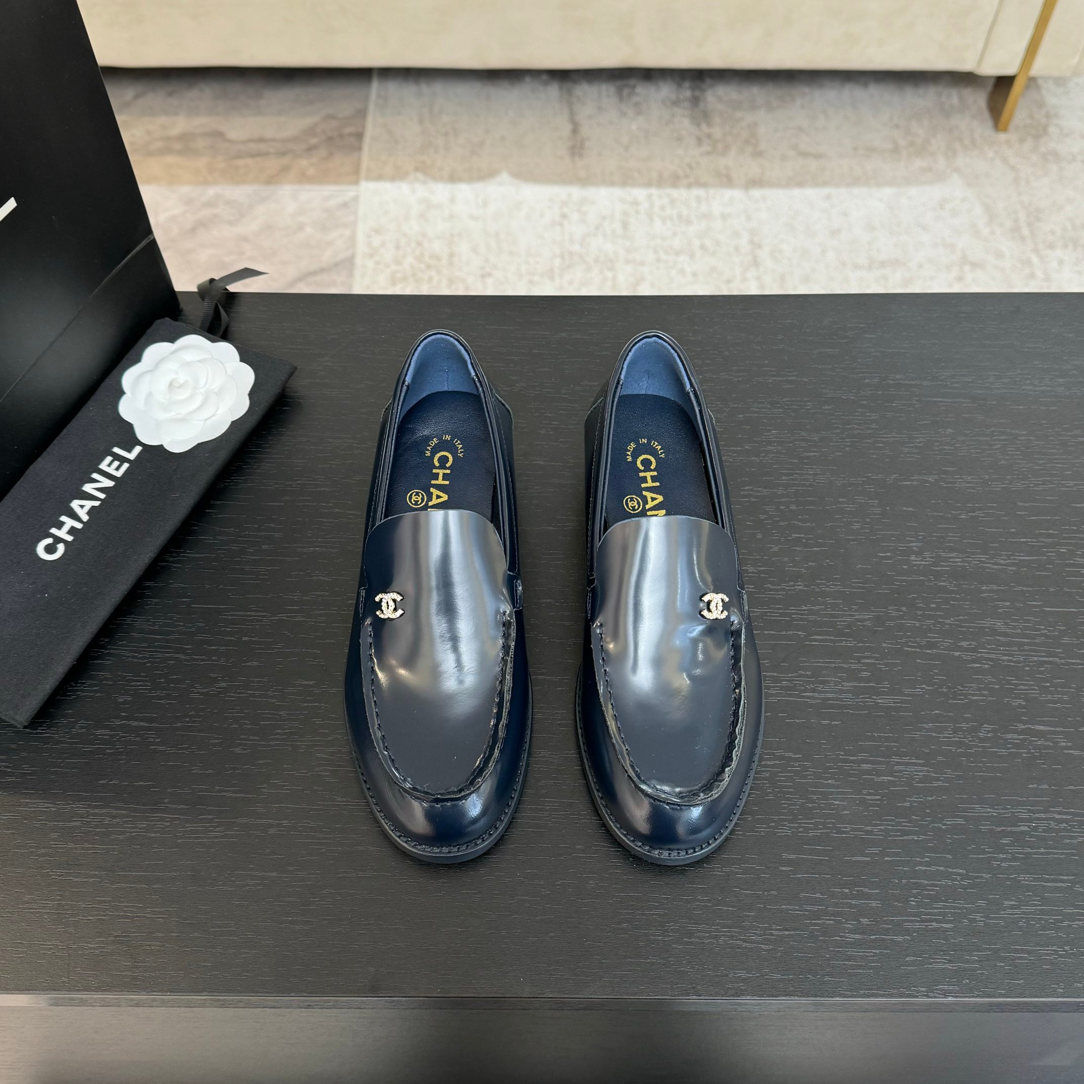 Bagsaaa Ch**el Moccasins G45615 Navy Blue
