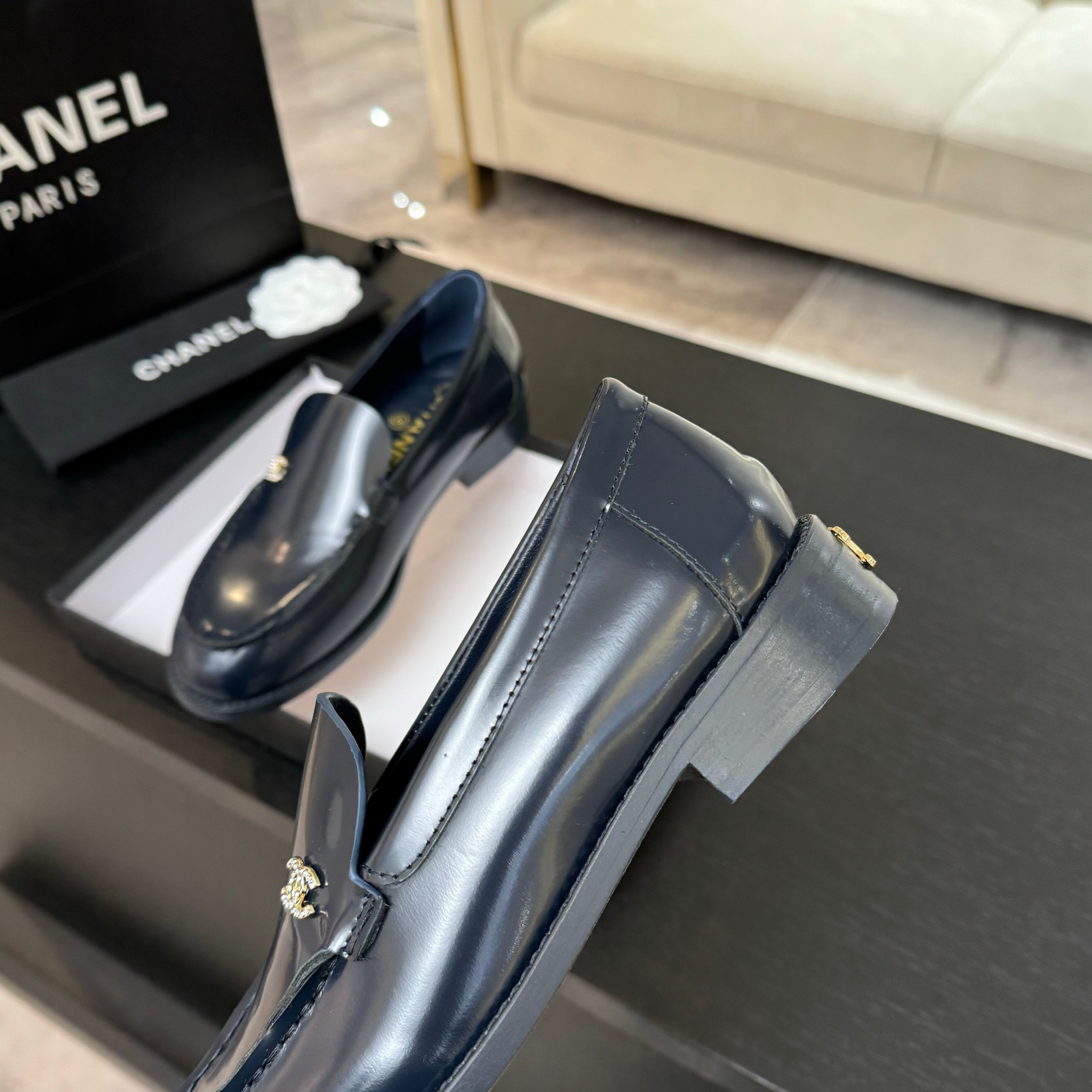 Bagsaaa Ch**el Moccasins G45615 Navy Blue