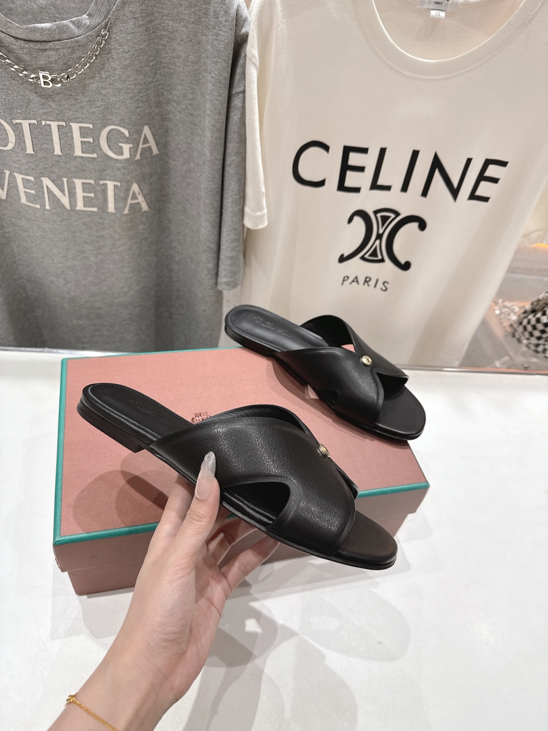 Bagsaaa L0r0 P1ana Vera Sandal Black
