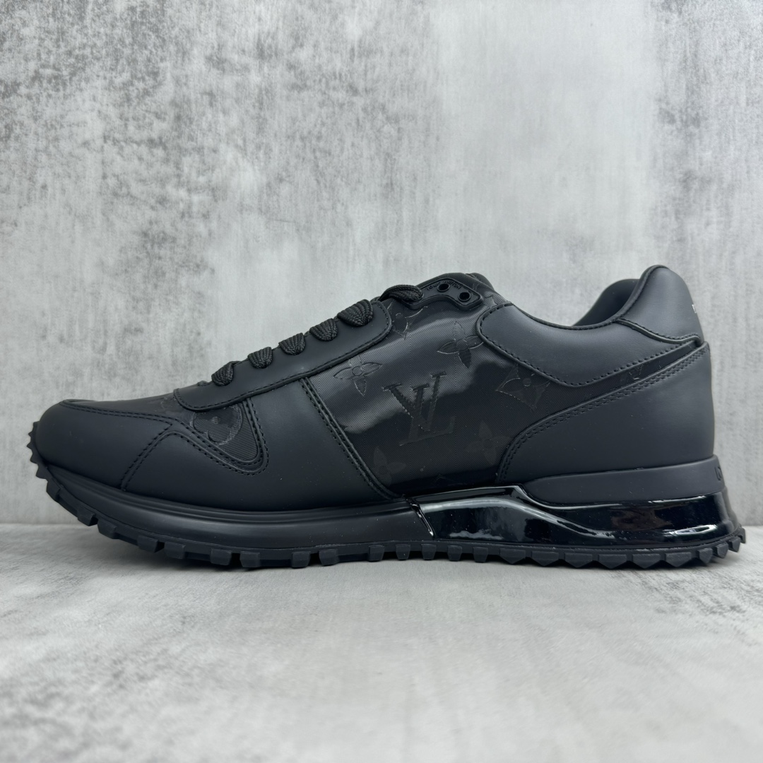 Bagsaaa LV Run Away Sneakers Black
