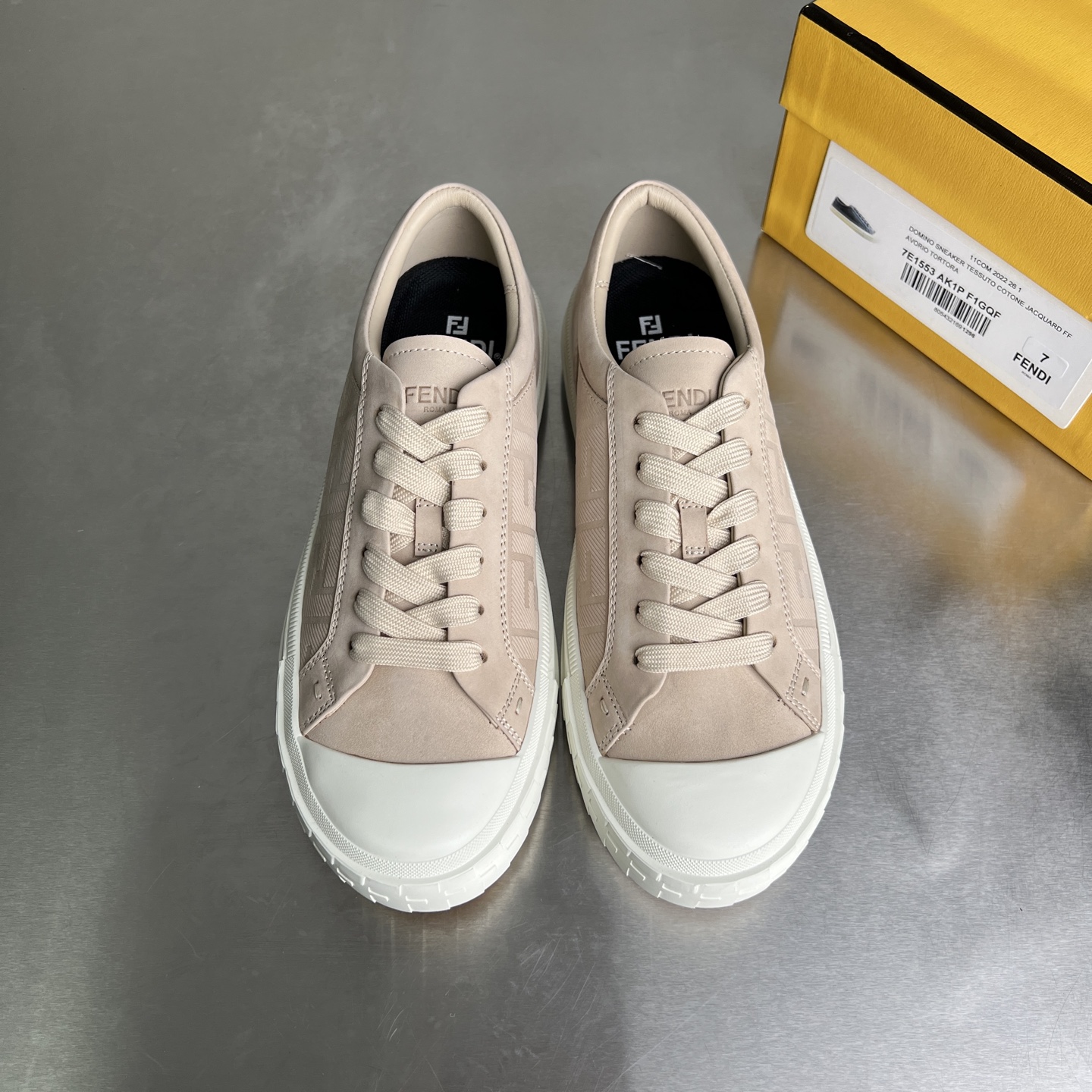 Bagsaaa F**di Domino sneakers Beige nubuck leather low-tops