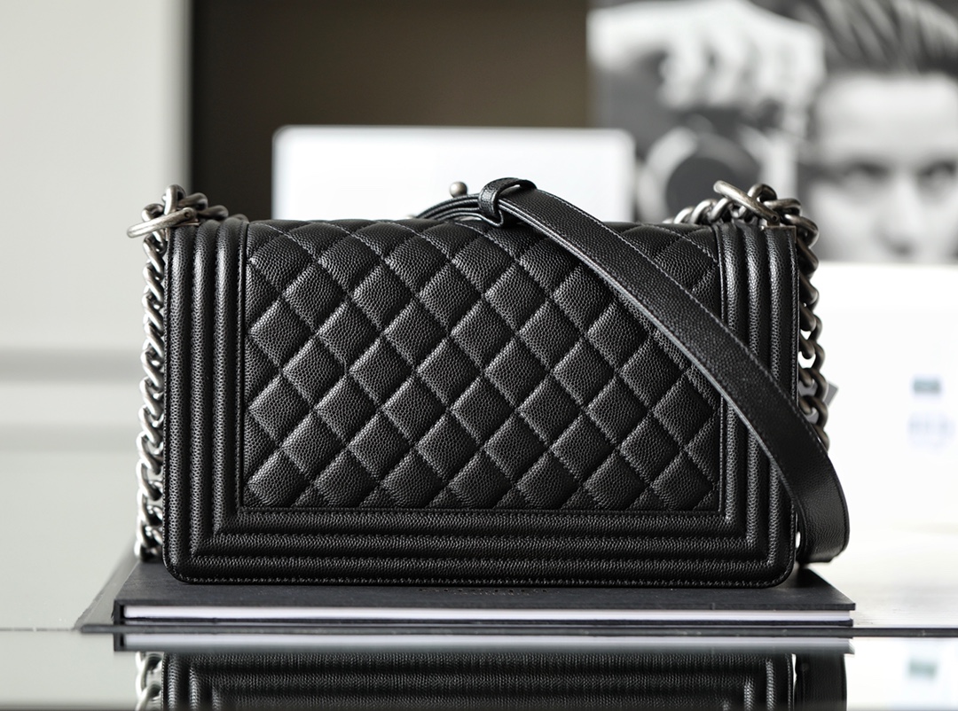 Bagsaaa Ch**el Boy Black Caviar & Silver Hardware - 25cm