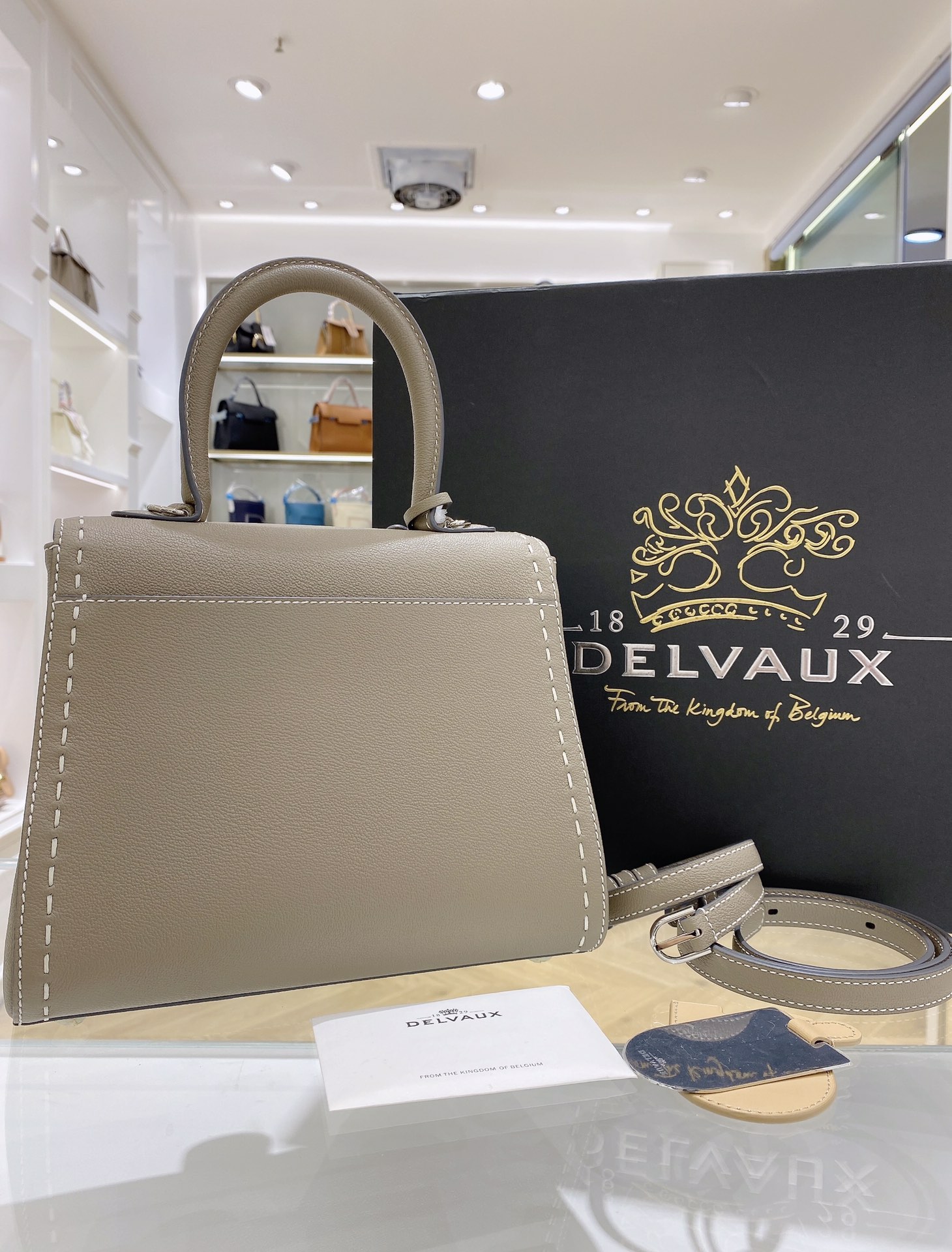 Bagsaaa Delvaux Brillant PM Surpiqué Gray - 24cm