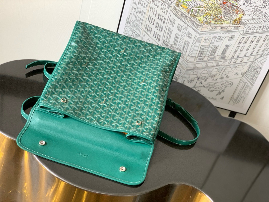 Bagsaaa G09ard Saint Léger Backpack Green - 37cm