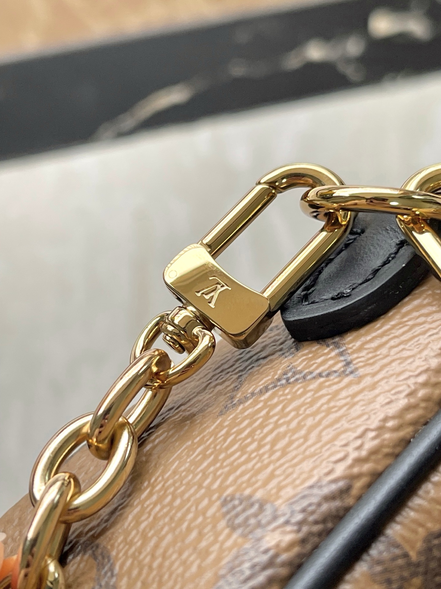 Bagsaaa LV M26587 Wallet On Chain Ivy Monogram Reverse - 23.5cm