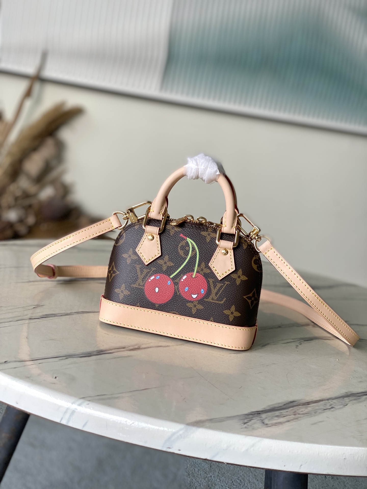 Bagsaaa LV M13416 LV x TM Nano Alma cherry - 18cm