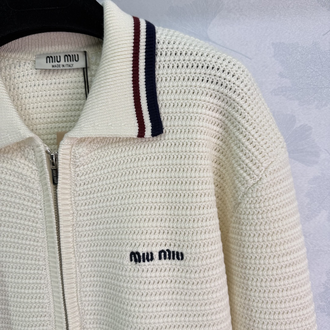 Bagsaaa Miu Miu Cotton knit zipper cardigan Natural