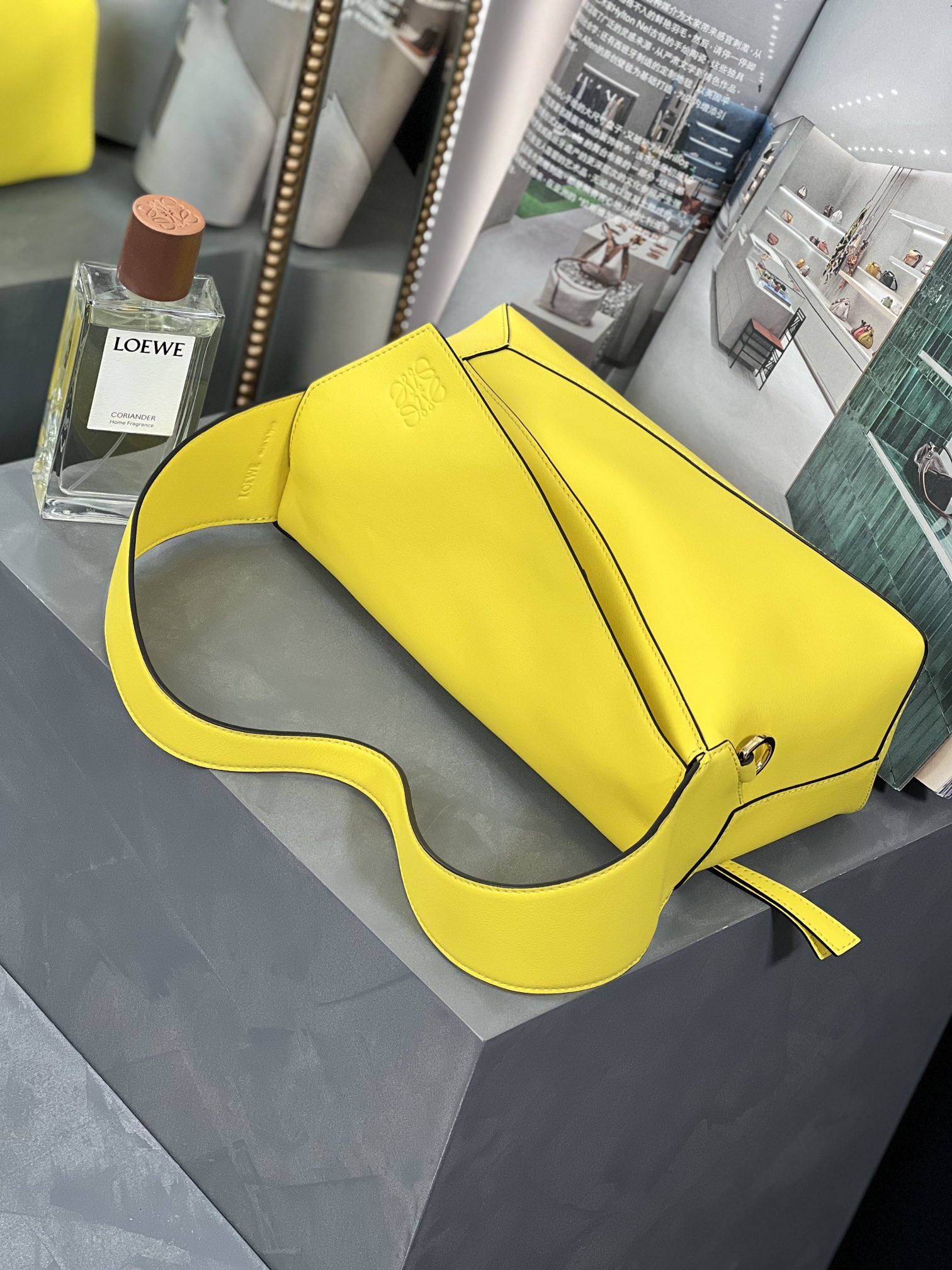 Bagsaaa L0ew* Puzzle Hobo leather handbag yellow - 29cm
