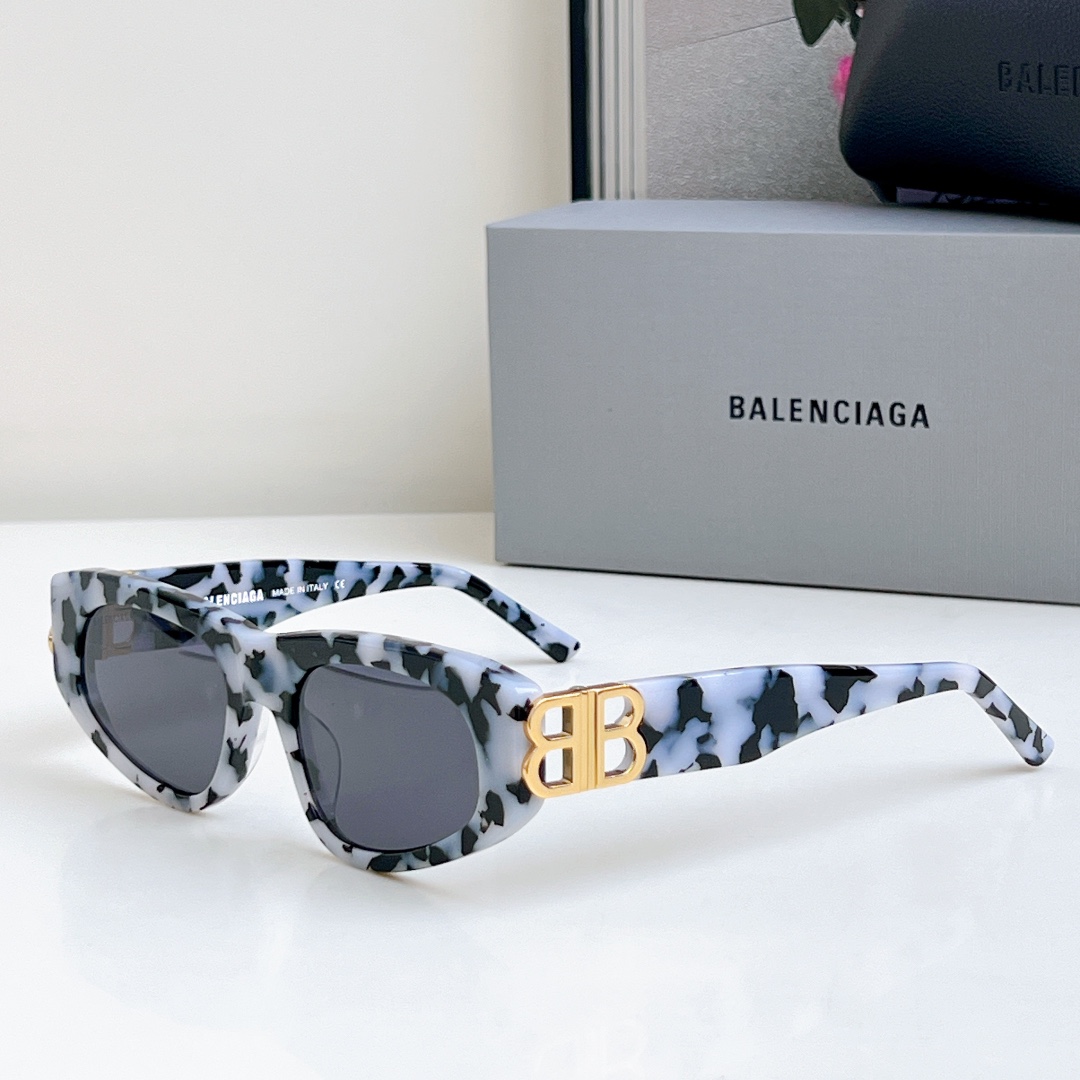 Bagsaaa Ba1en*iaga Sunglasses 03