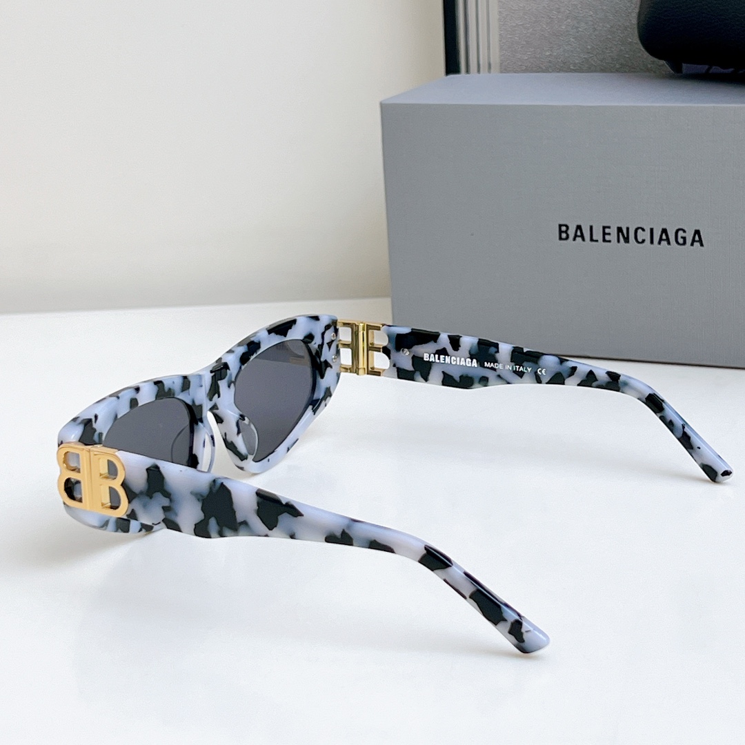 Bagsaaa Ba1en*iaga Sunglasses 03