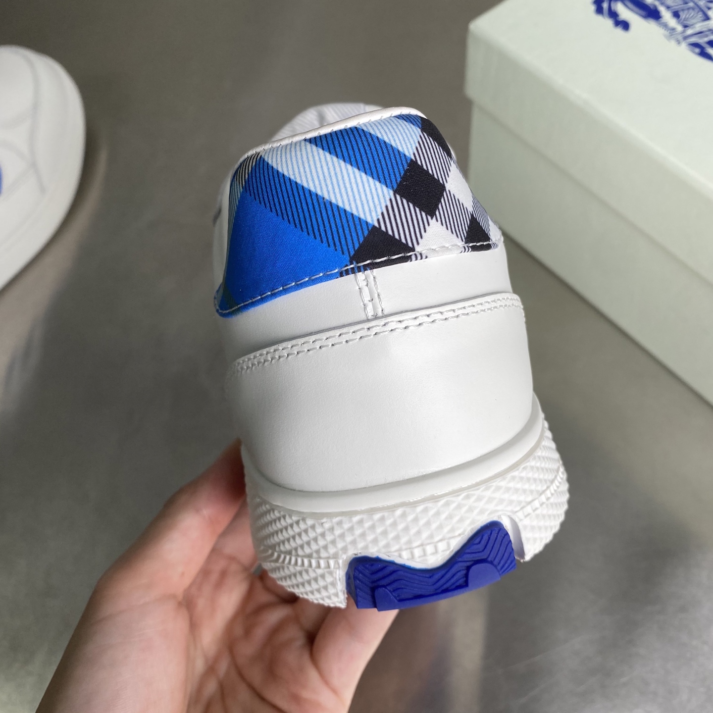 Bagsaaa Bv*b*rry Leather and Check Terrace Sneakers​ Blue