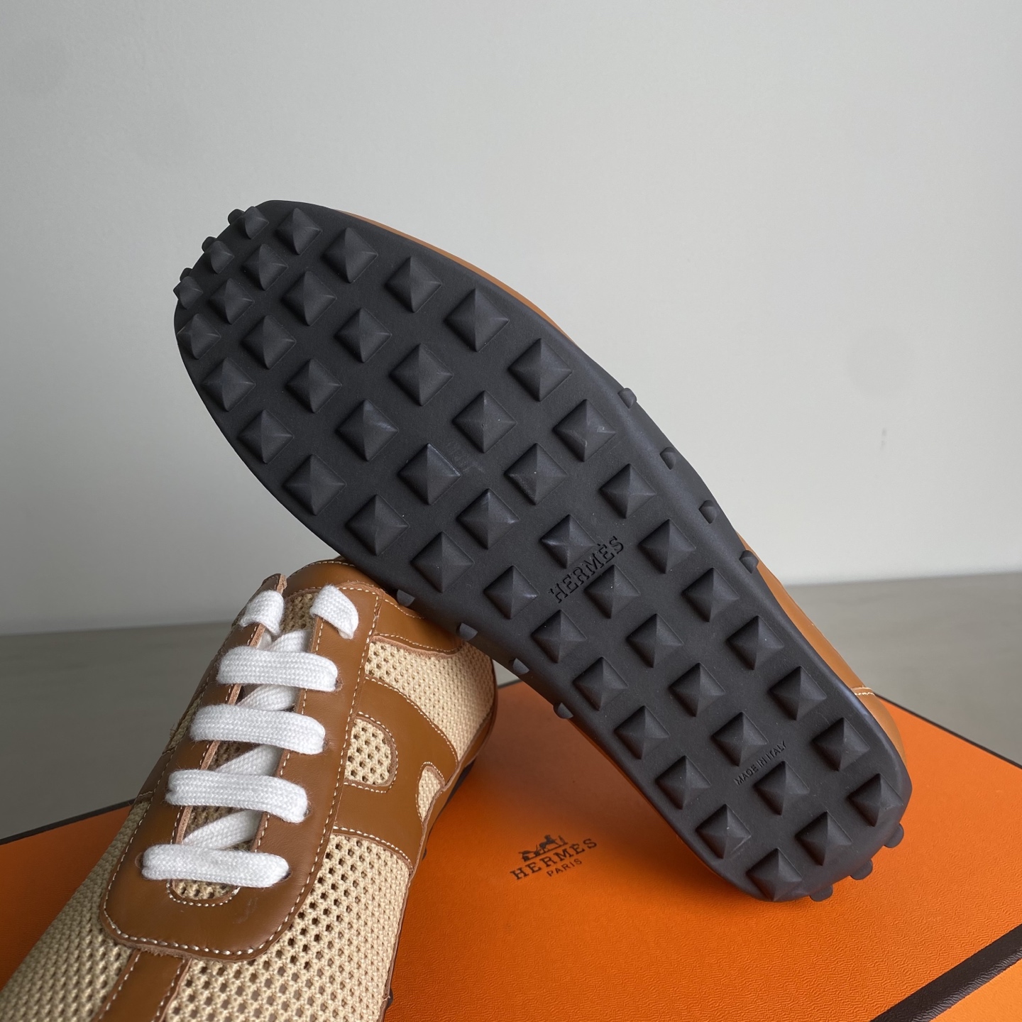 Bagsaaa H**me5 Sneakers Kiga brown & beige