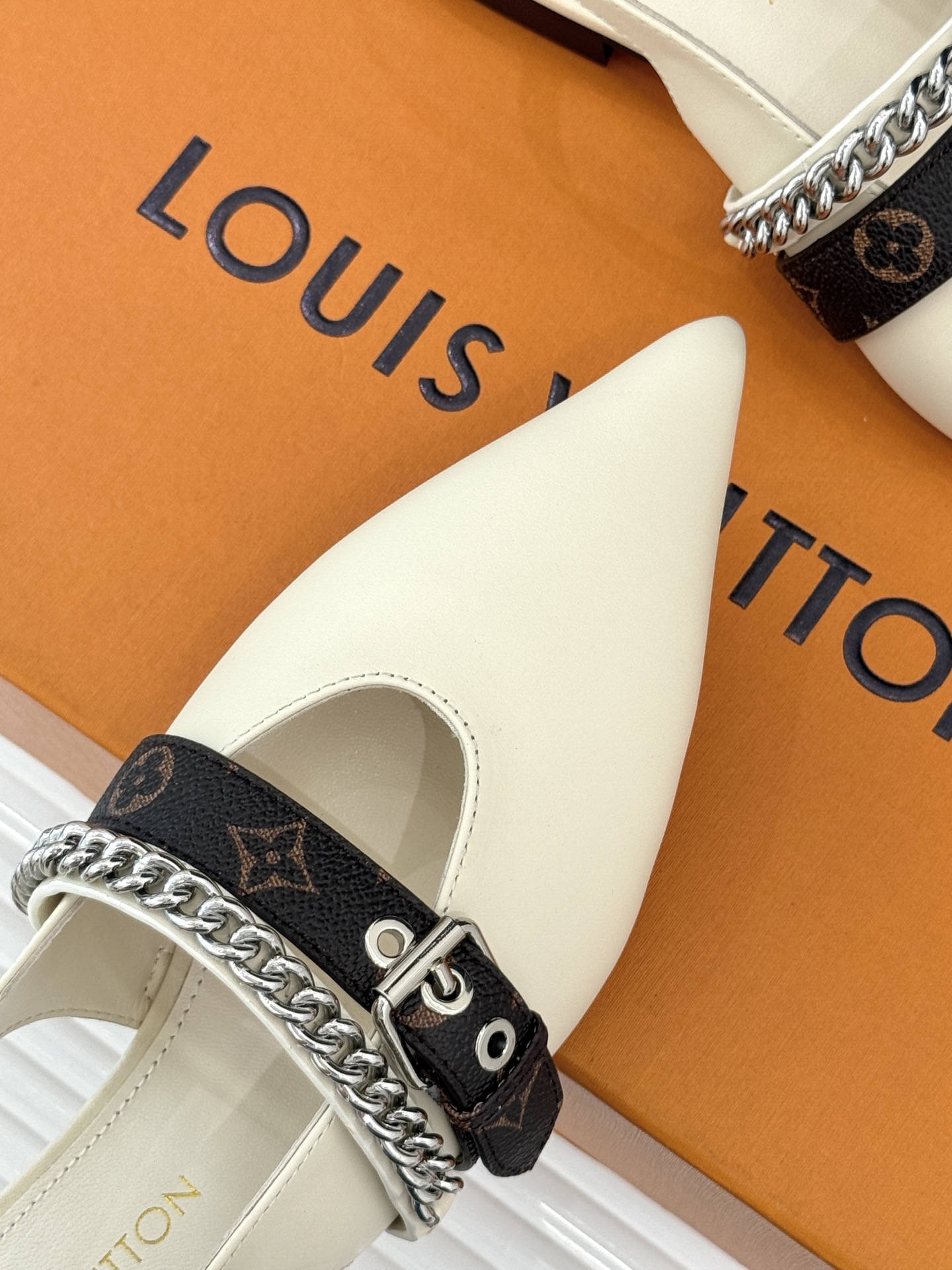 Bagsaaa LV Vibe Slingback Flat Ballerina Vanilla