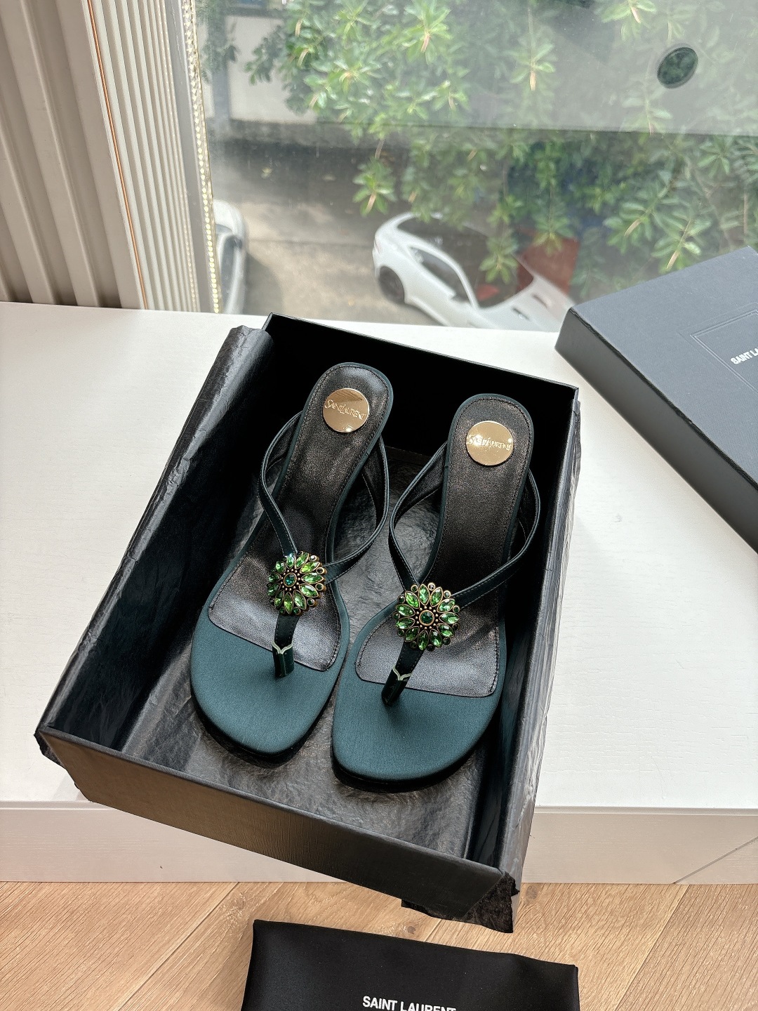 Bagsaaa Y51 Otero crystal-embellished satin mules green 7.5cm