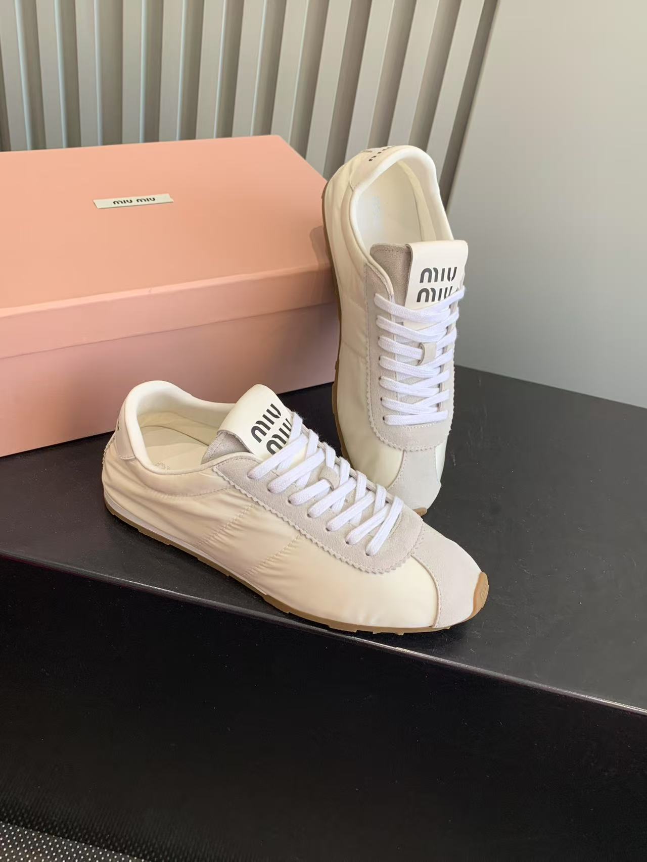 Bagsaaa Miu Miu Plume technical fabric and suede sneakers white