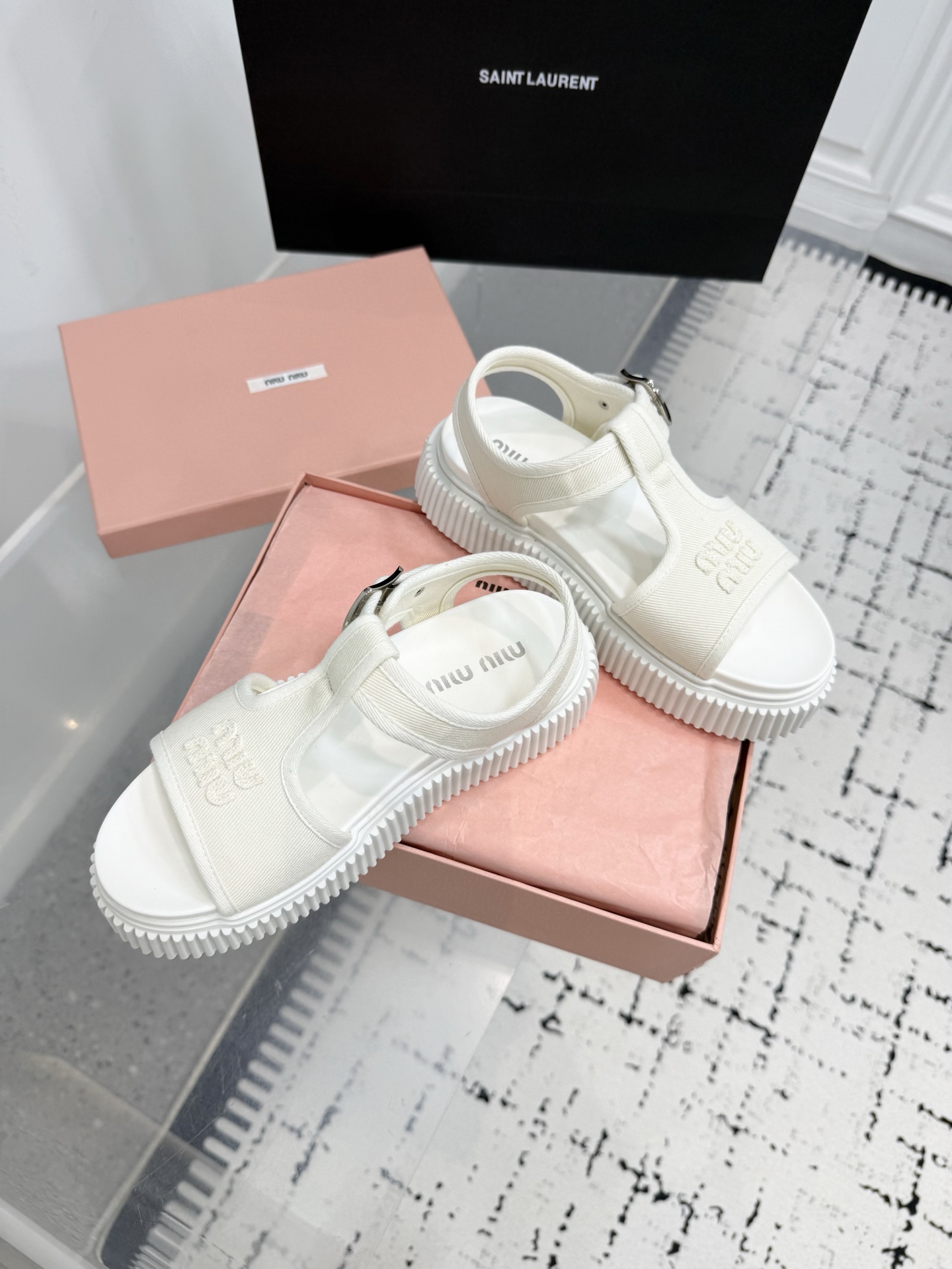 Bagsaaa Miu Miu Denim flatform sandals white