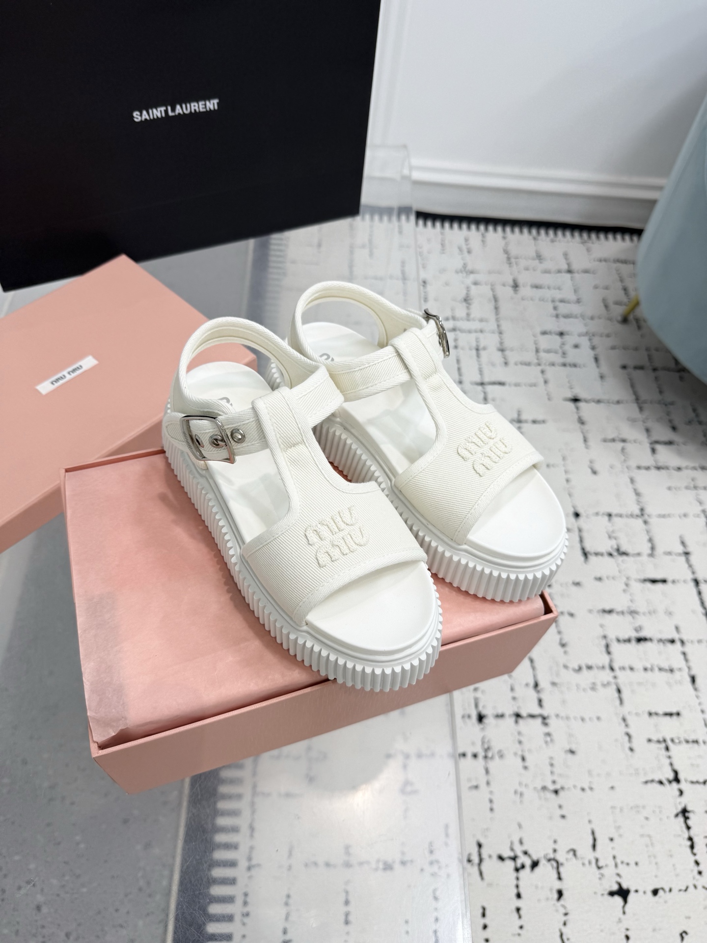 Bagsaaa Miu Miu Denim flatform sandals white