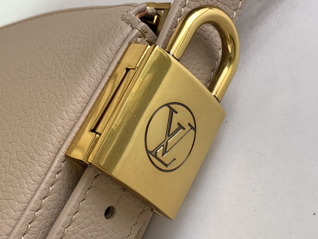 Bagsaaa LV M14635 Low Key Cookie MM Bag Walnut - 32cm