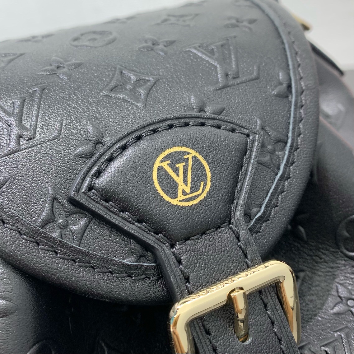 Bagsaaa LV M25554 Odyssée Bag Black - 27cm