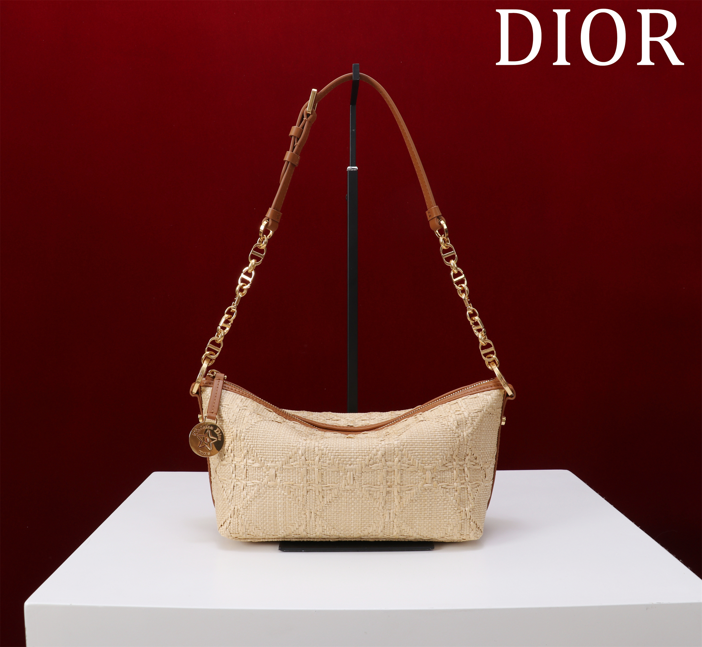 Bagsaaa D10rstar Hobo Bag with Chain Beige Cannage Raffia - 22cm