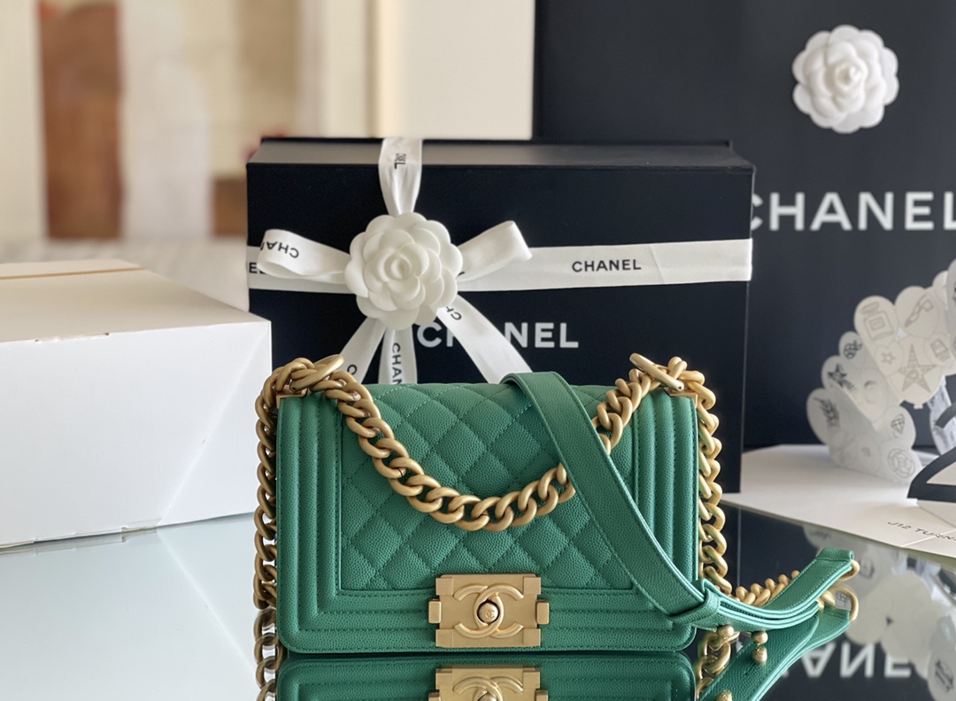Bagsaaa Ch**el Boy Green Caviar & Gold - 20cm