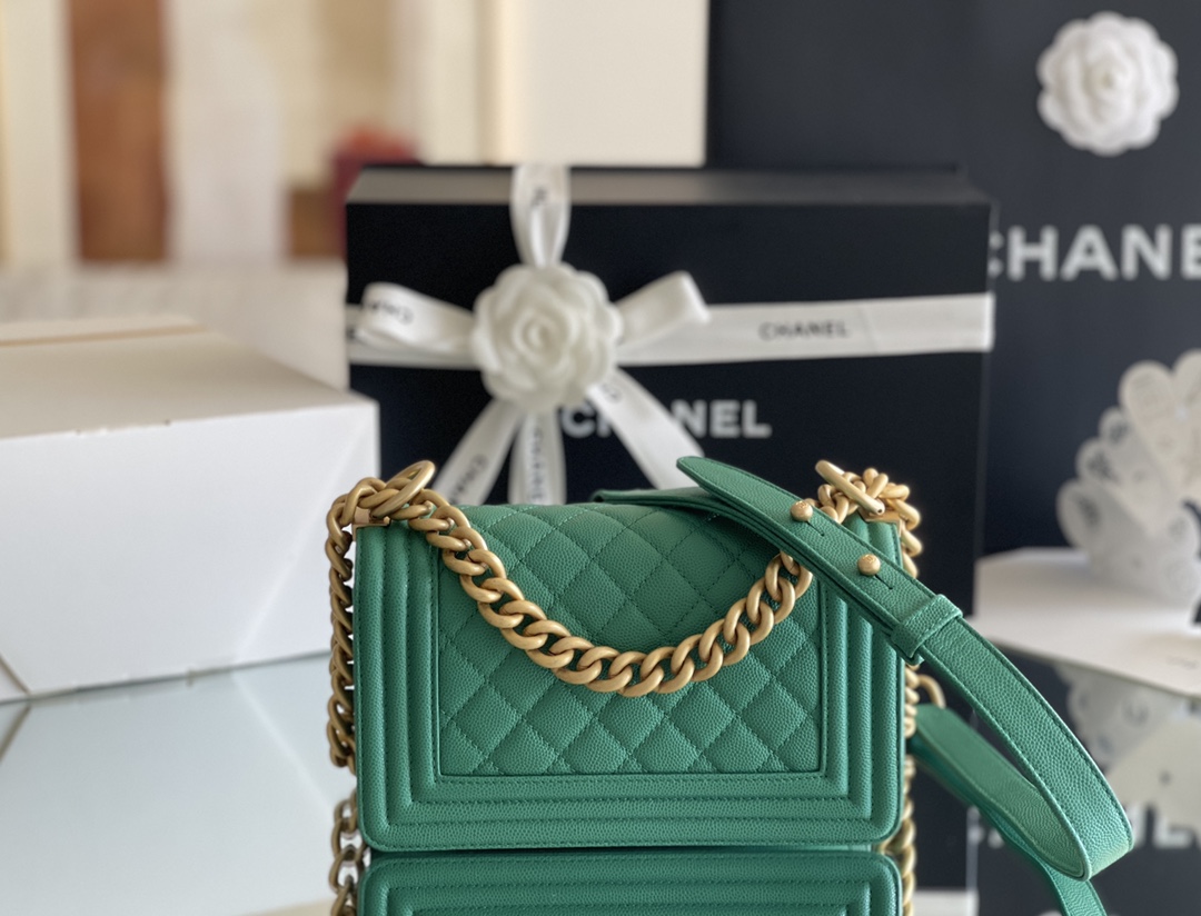 Bagsaaa Ch**el Boy Green Caviar & Gold - 20cm