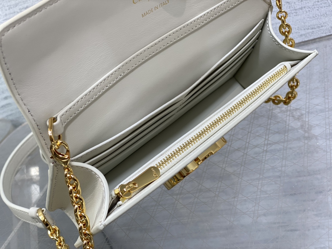 Bagsaaa D10r Miss Montaigne Mini Bag Latte Smooth Calfskin - 20cm