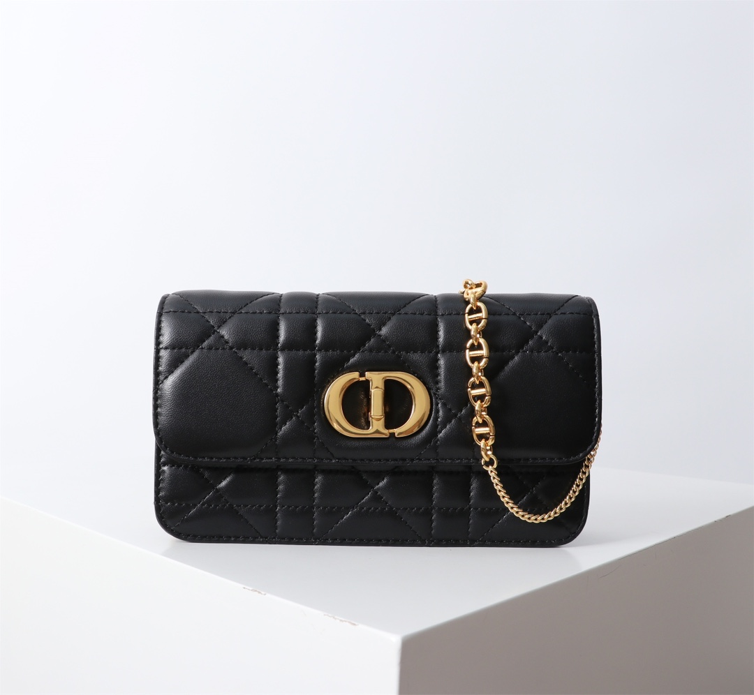 Bagsaaa D10r Miss Caro Pouch with Chain Black Macrocannage Lambskin - 19cm