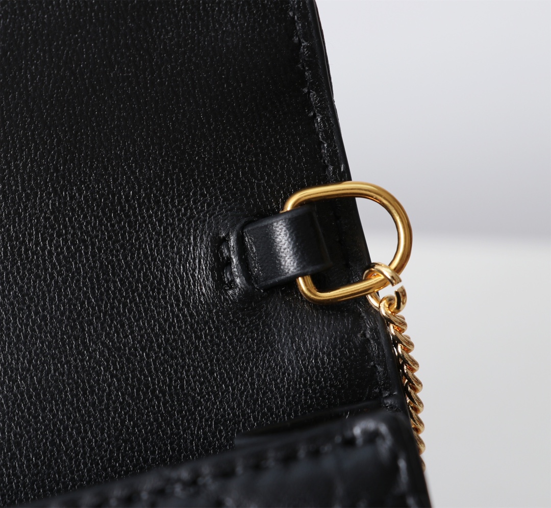 Bagsaaa D10r Miss Caro Pouch with Chain Black Macrocannage Lambskin - 19cm