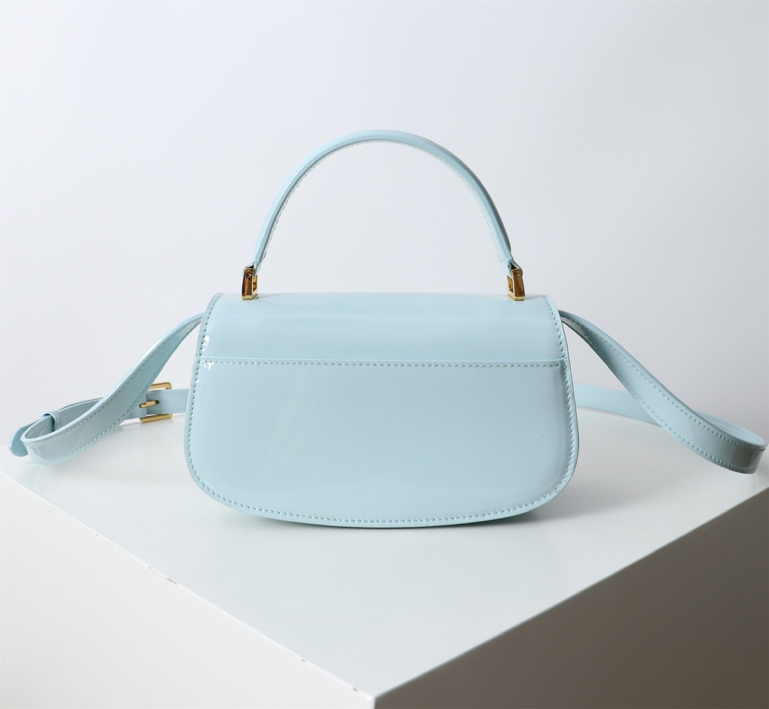 Bagsaaa D10r Small 30 Montaigne Avenue Top Handle Bag Pale Blue Patent Calfskin - 19cm