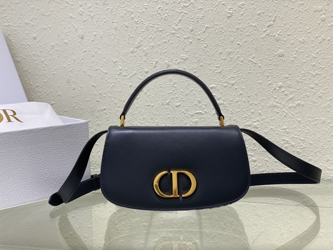 Bagsaaa D10r Small 30 Montaigne Avenue Top Handle Bag Blue D10r Oblique Jacquard and Smooth Calfskin - 19cm