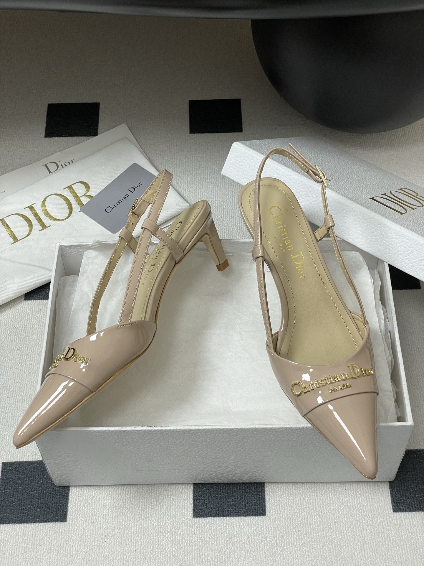 Bagsaaa My D10r Slingback Pump Beige Patent Calfskin 5cm