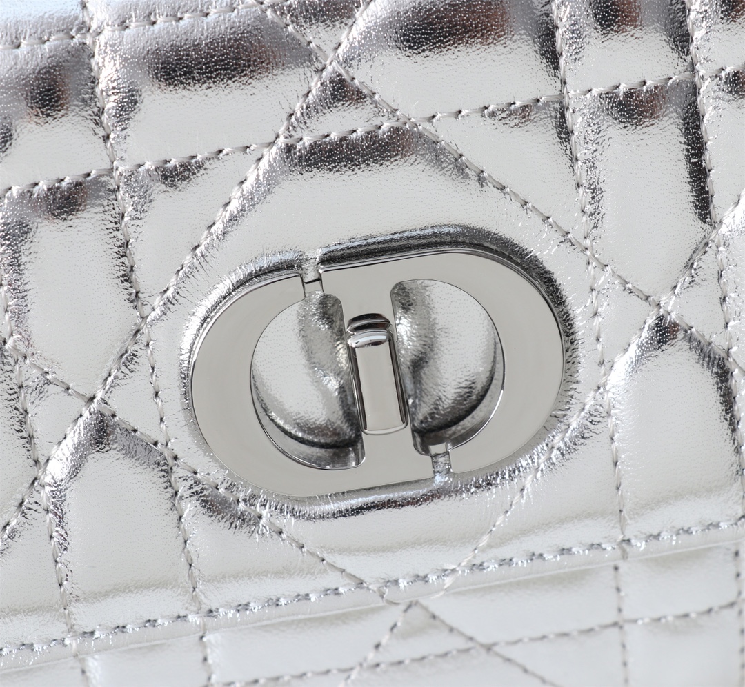 Bagsaaa D10r Miss Caro Top Handle Pouch Silver Macrocannage Lambskin - 24 x 12 x 4 cm
