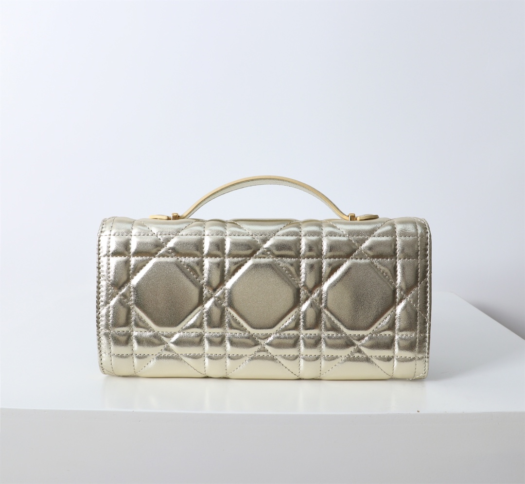 Bagsaaa D10r Miss Caro Top Handle Pouch Gold Macrocannage Lambskin - 24 x 12 x 4 cm