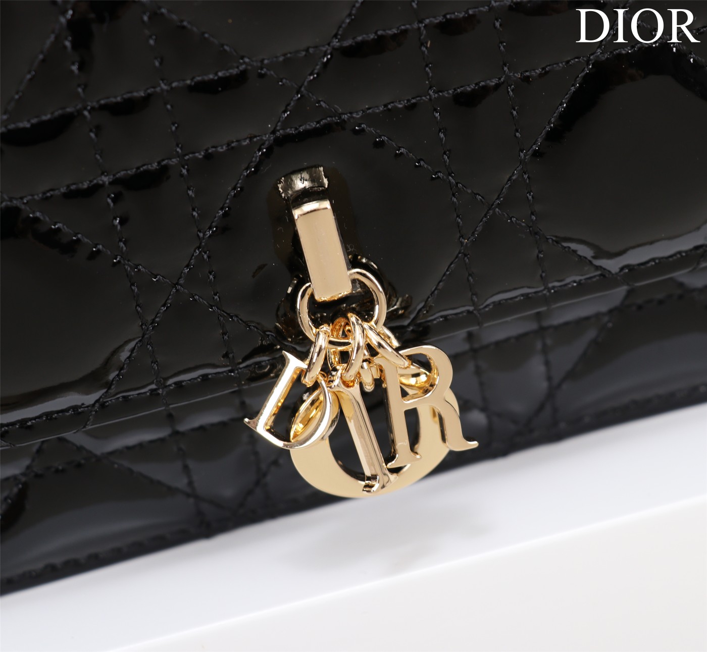 Bagsaaa My D10r Mini Bag Black Patent Cannage Calfskin - 21cm