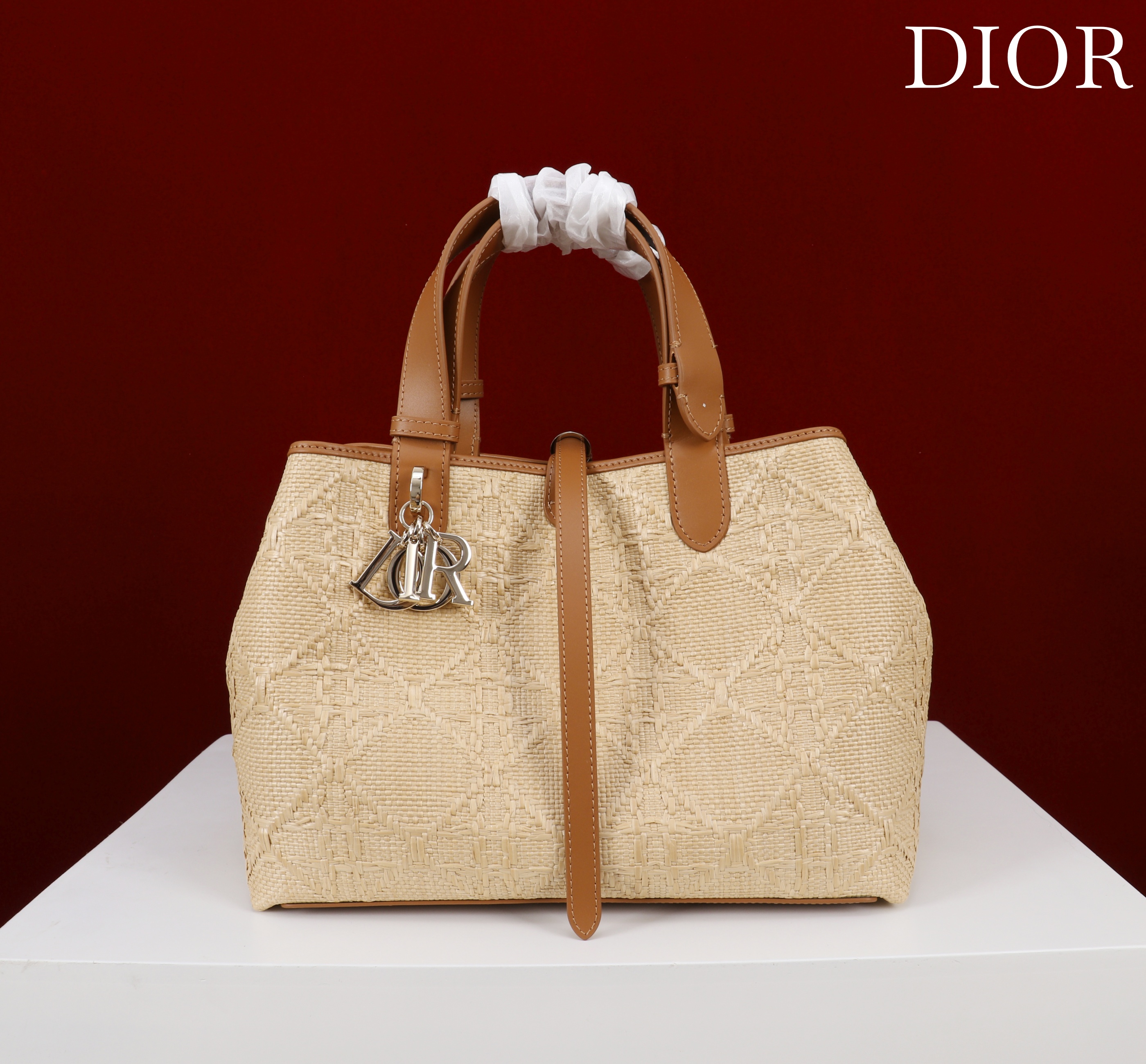 Bagsaaa Medium D10r Toujours Bag Natural Cannage Raffia - 28.5cm