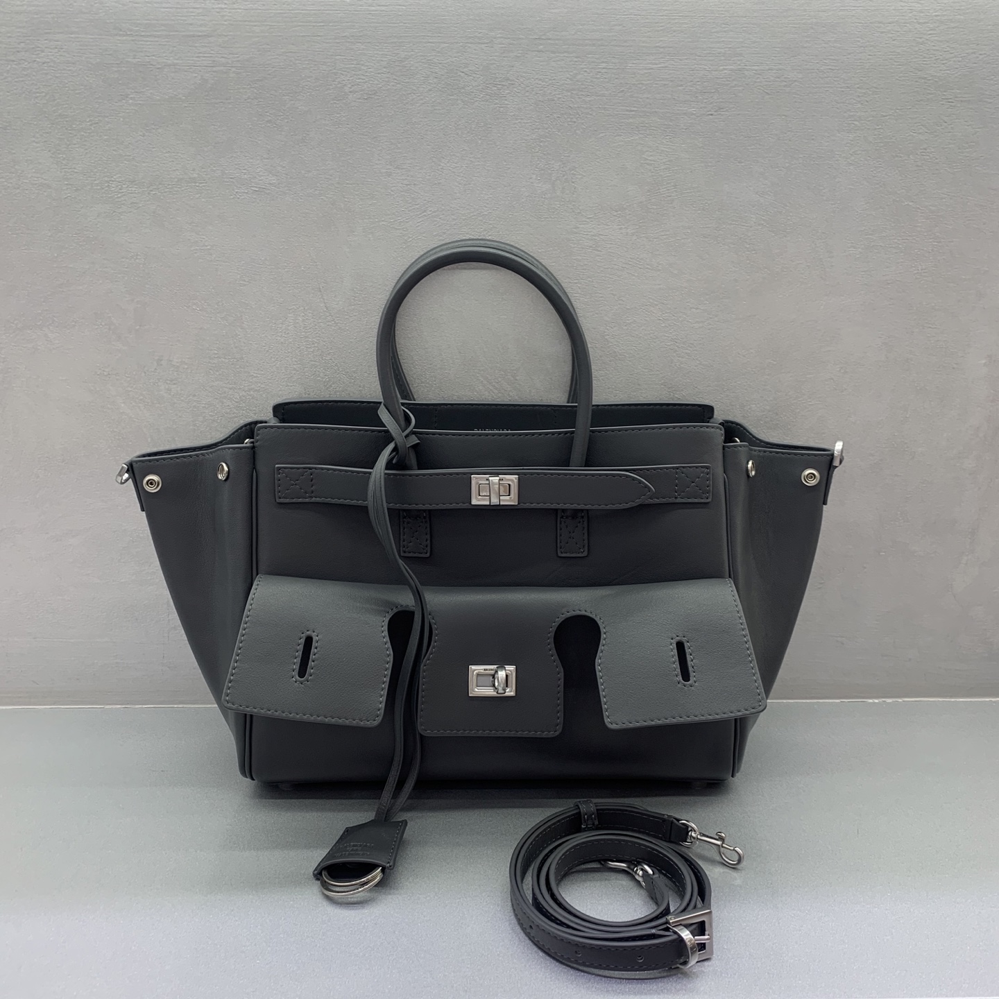 Bagsaaa Ba1en*iaga Bel Air Carry All Bag Small in black smooth calfskin & silver - 30cm