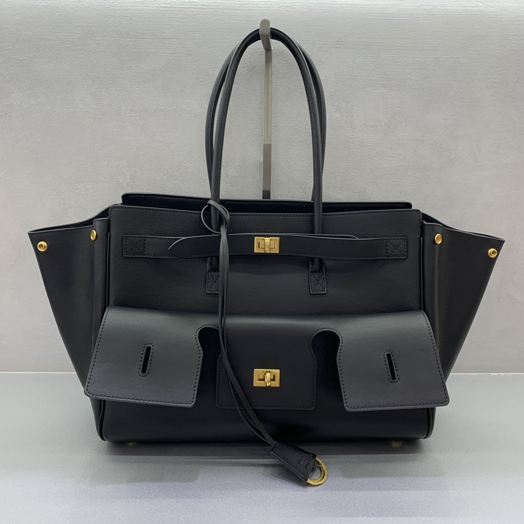 Bagsaaa Ba1en*iaga Bel Air Carry All Bag Medium in black smooth calfskin - 37cm