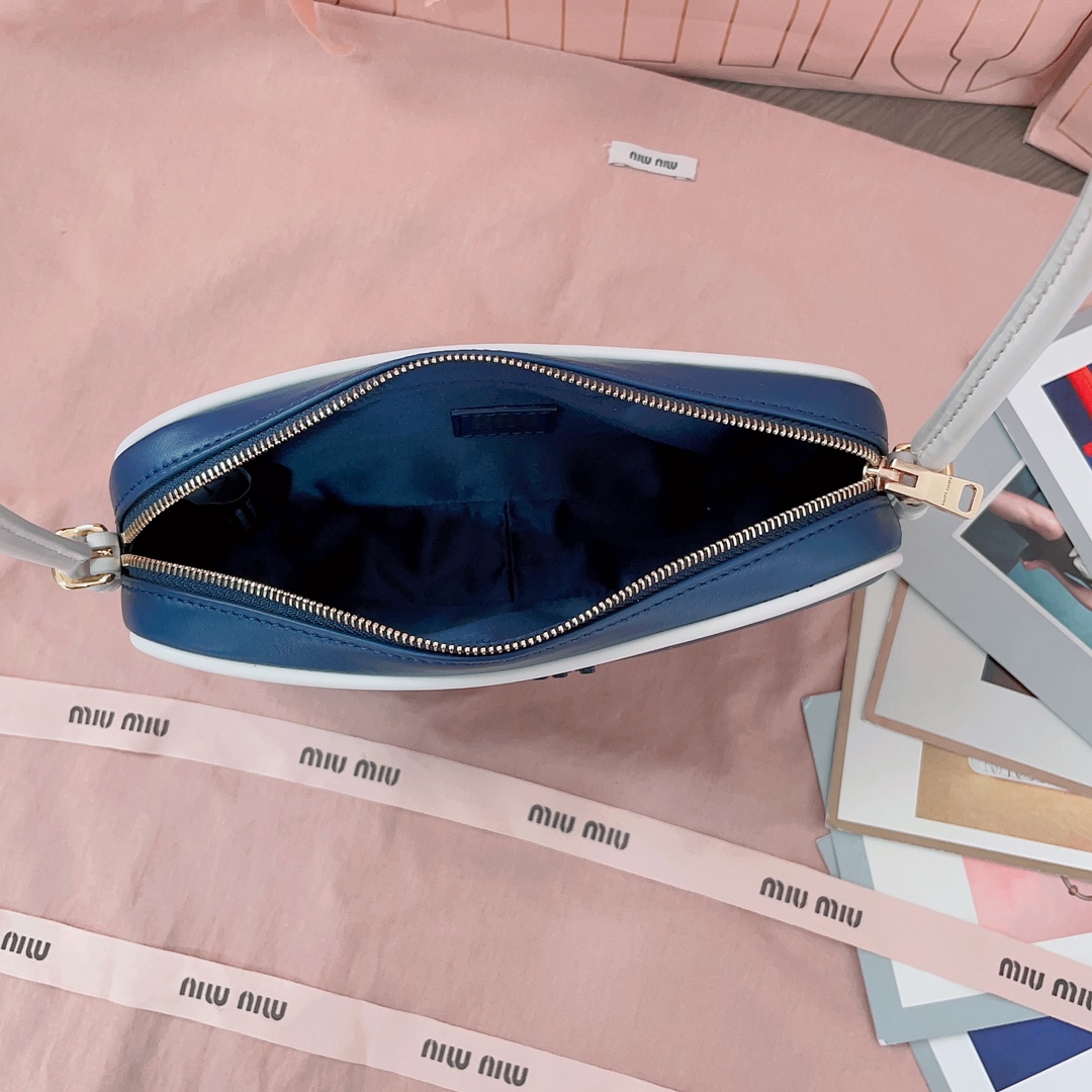 Bagsaaa Miu Miu Leather pouch 5NE024 Blue/White - 20cm