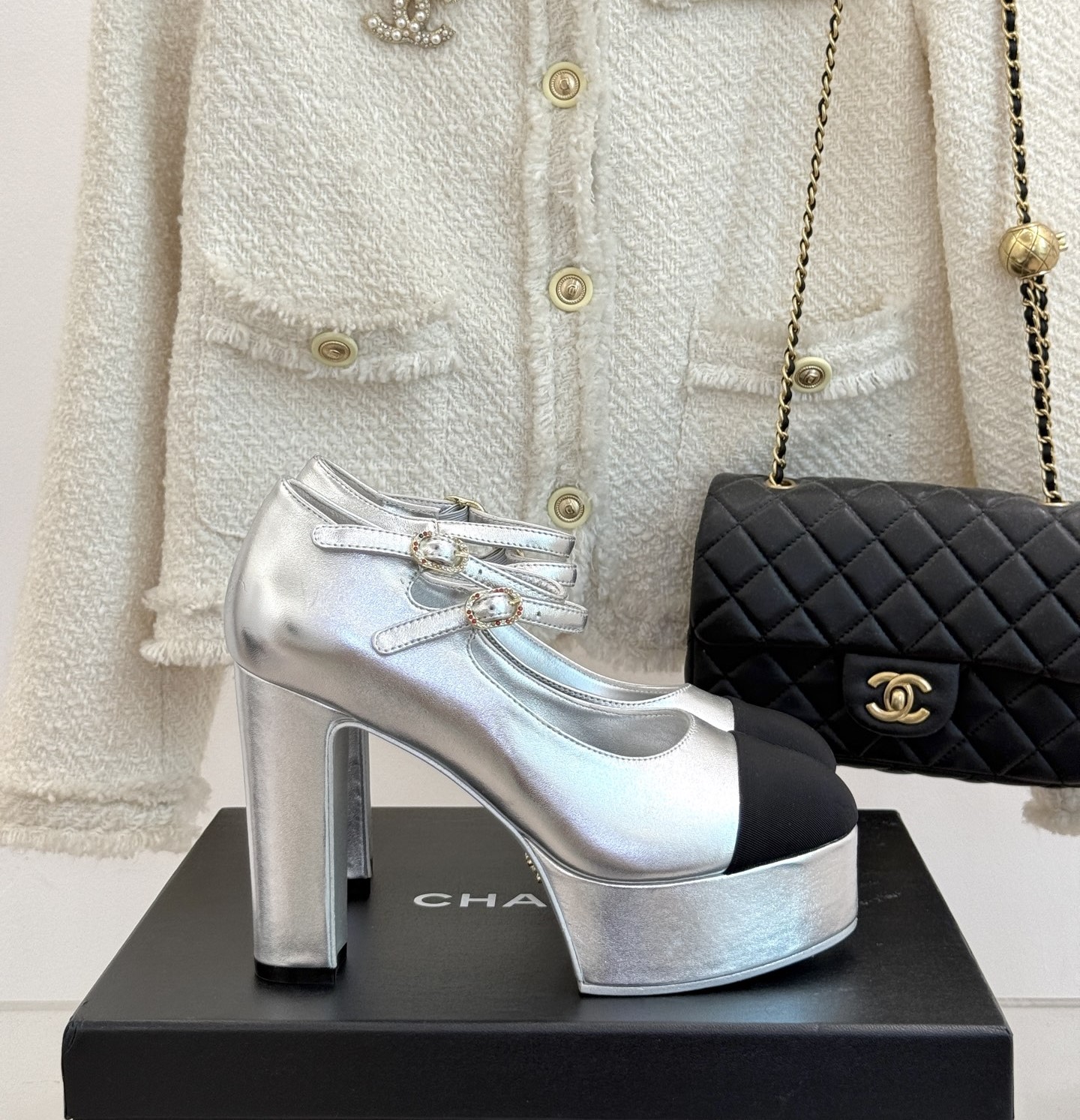 Bagsaaa Ch**el Mary Janes G46433 Silver