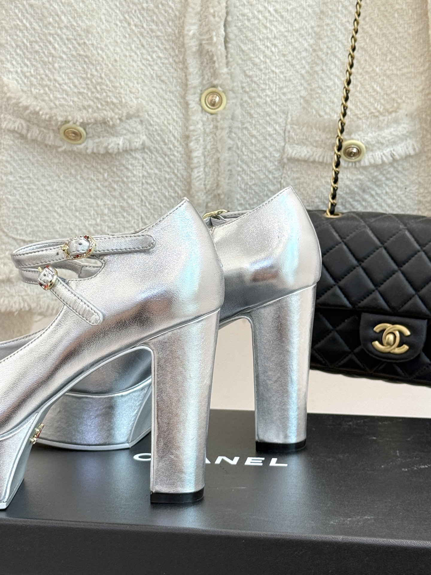 Bagsaaa Ch**el Mary Janes G46433 Silver