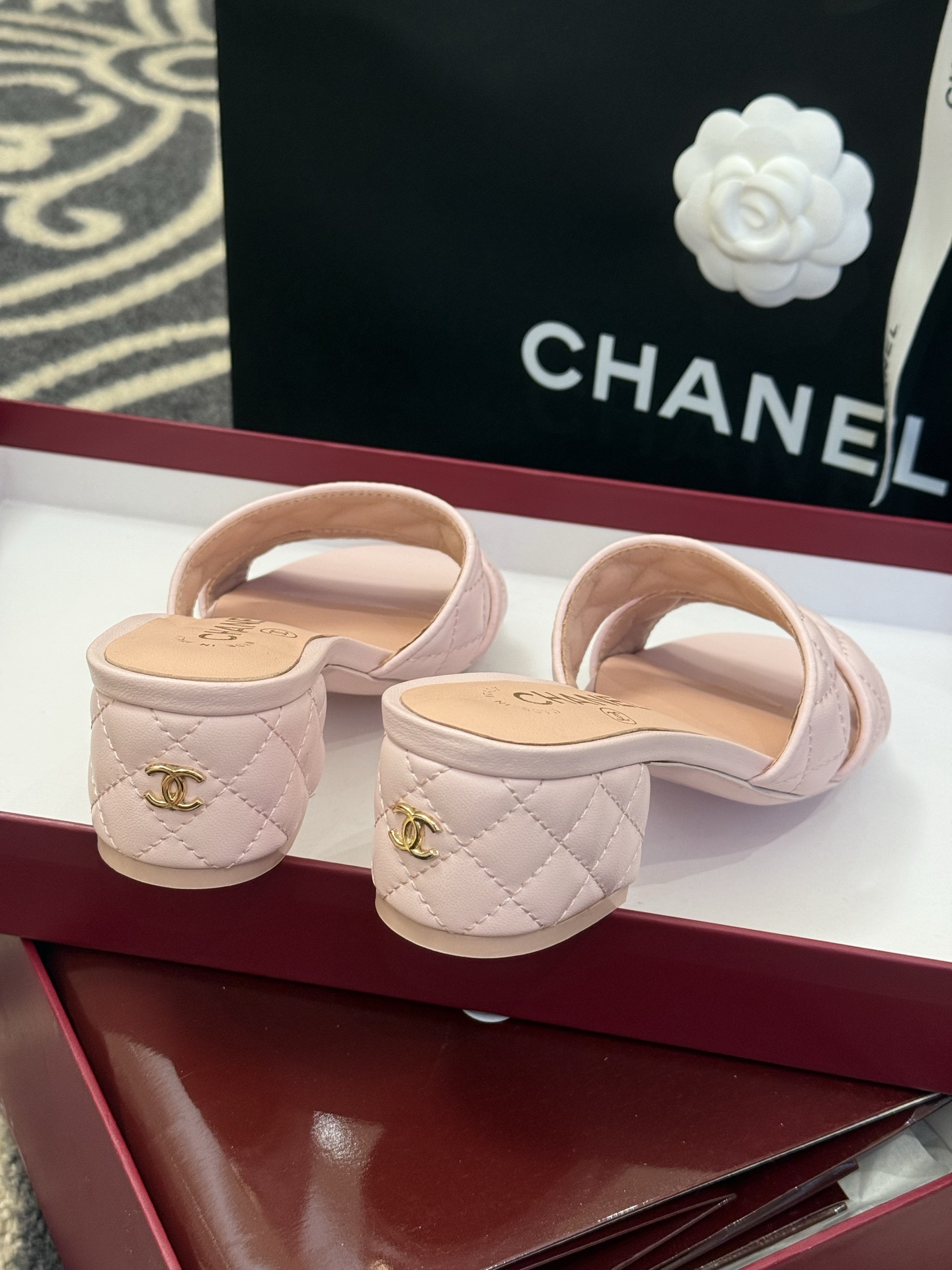 Bagsaaa Ch**el Mules G46480 Pink Lambskin - 5cm