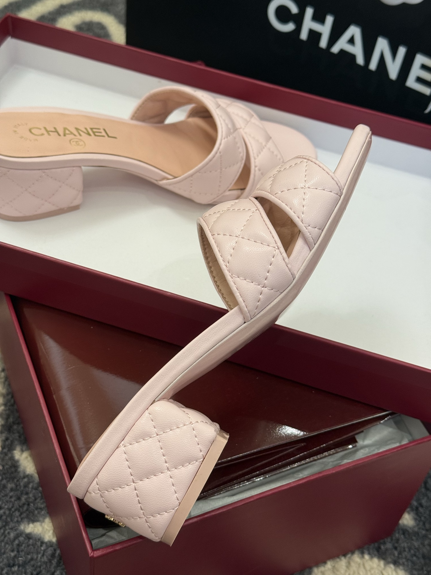 Bagsaaa Ch**el Mules G46480 Pink Lambskin - 5cm